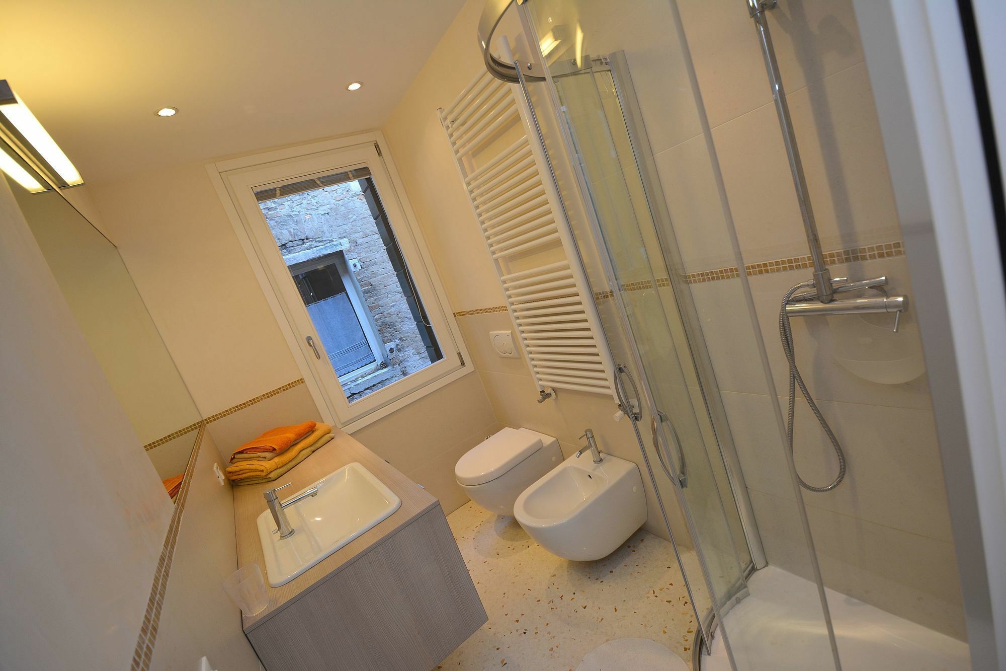 Guggenheim Museum, Cool, 6Pax,Wifi, Aircnd Apartment Venice Exterior photo